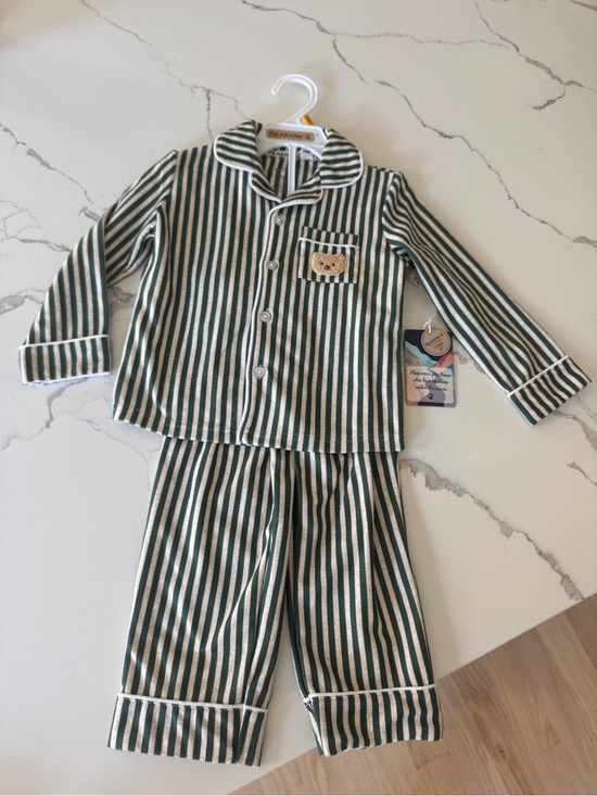 BearPaw Other - BearPaw Green and Cream Striped Kids Pajama Set with Bear Pocket